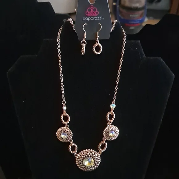 Rose gold neckless - Picture 1 of 1
